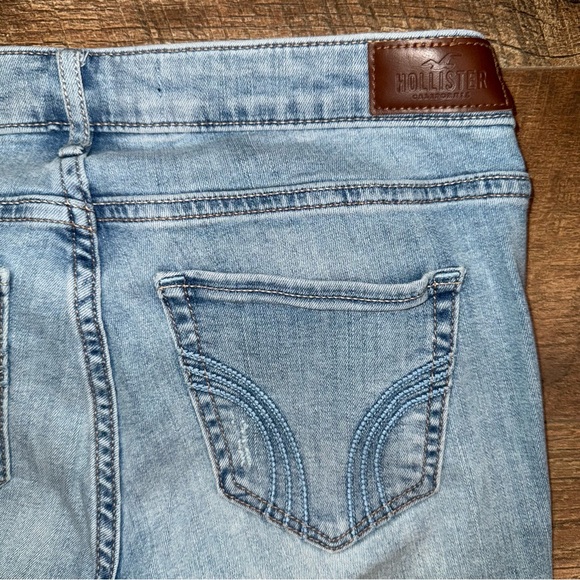 Hollister Low Rise Super Skinny Crop Women’s Jeans - Picture 13 of 14